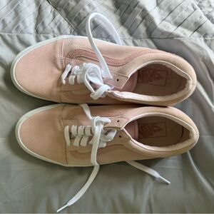 NWOT! Vans light pink sneakers size women’s 11 men’s 9.5